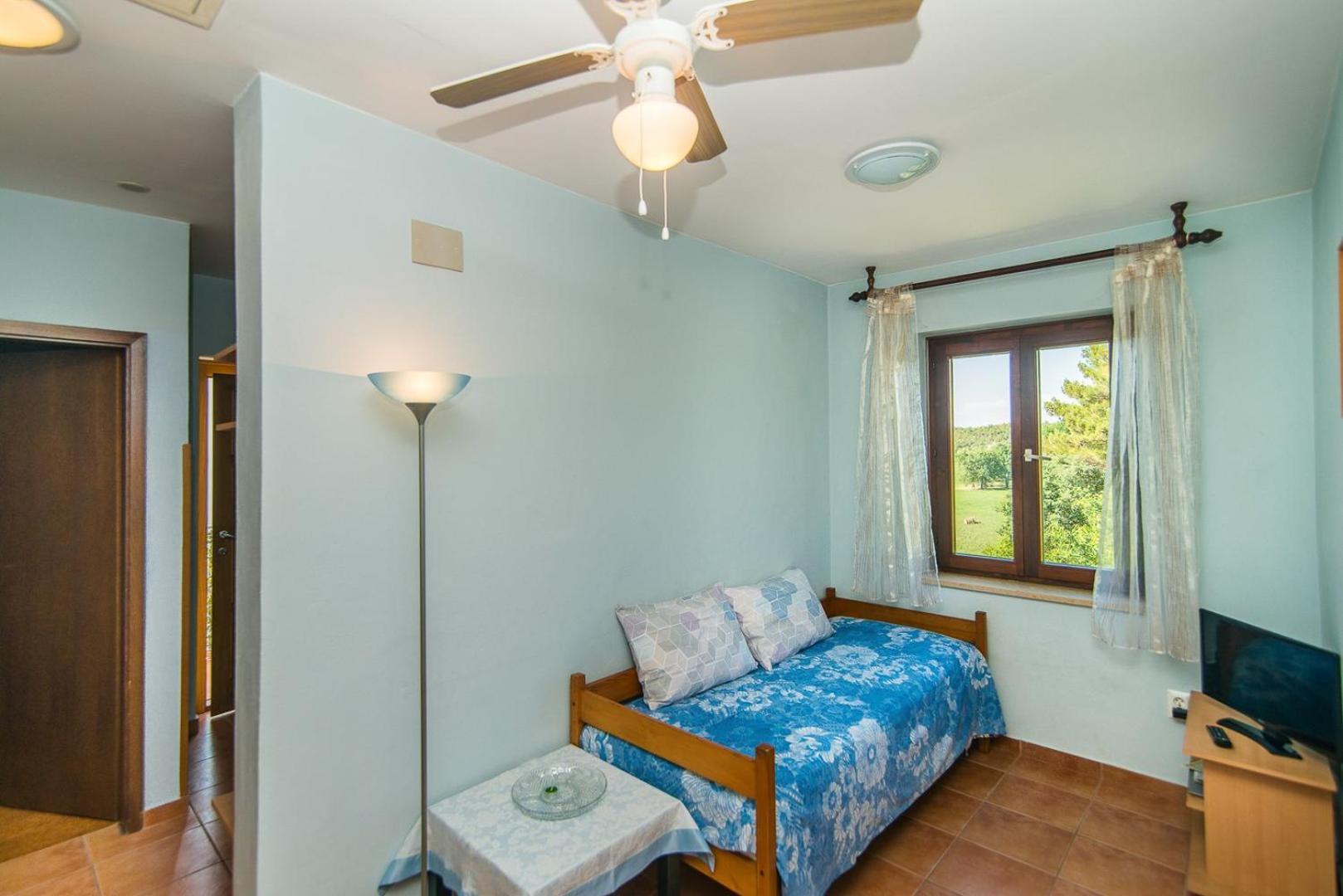 Apartments Pernar Porec Bilik gambar