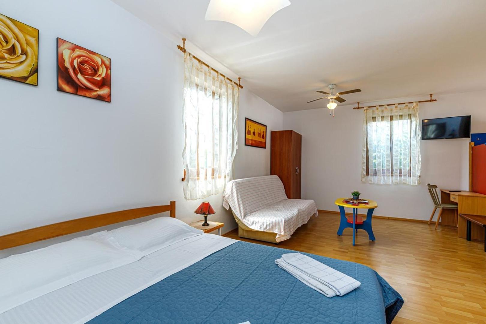 Apartments Pernar Porec Bilik gambar