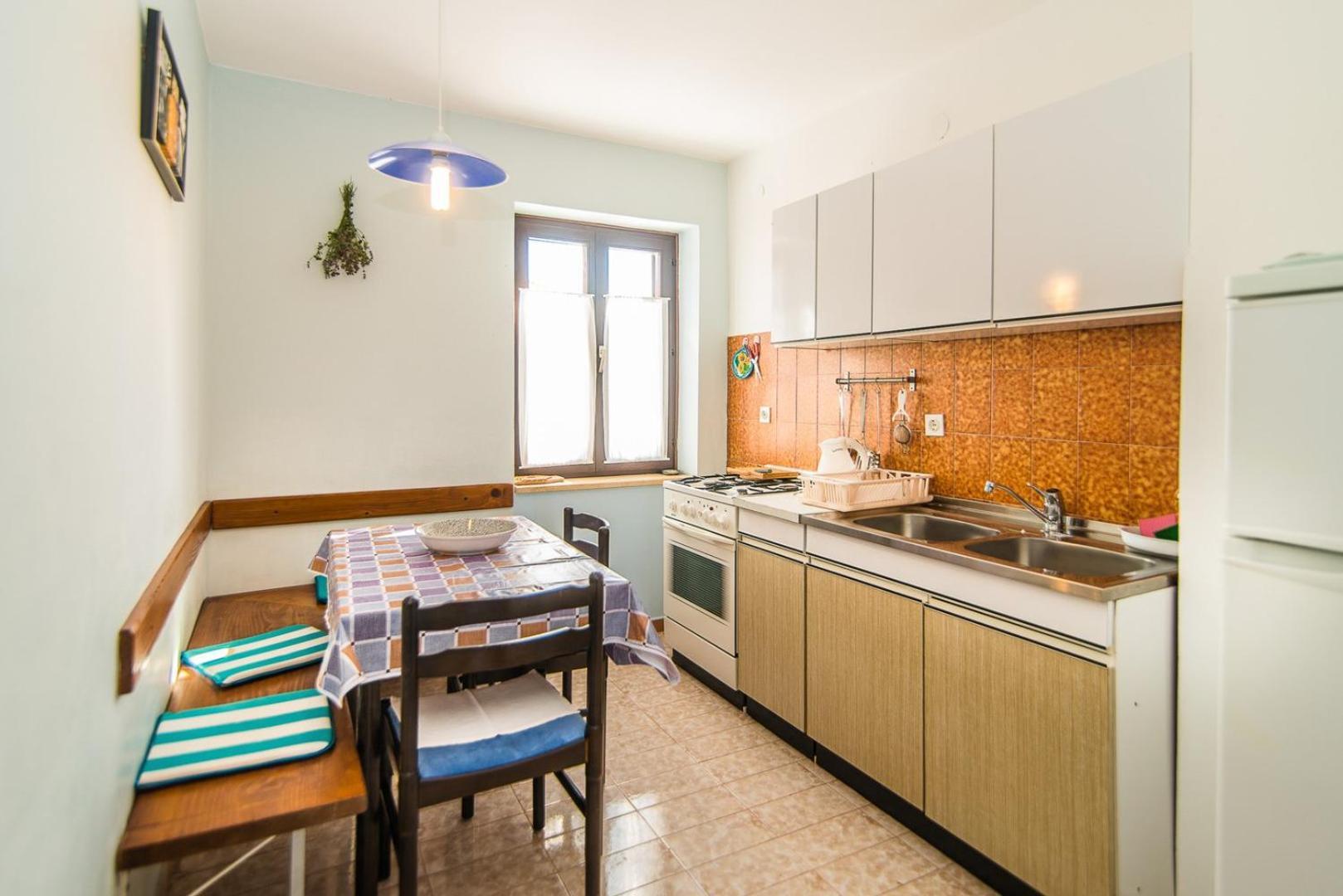 Apartments Pernar Porec Bilik gambar